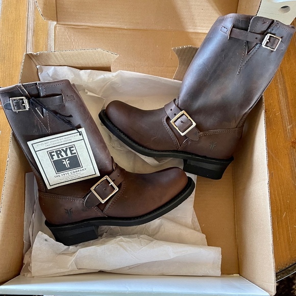 Brand New FRYE Women’s Engineer 12” R Leather Boots Buckle Size 6.5 Gaucho 77400 - Picture 1 of 13